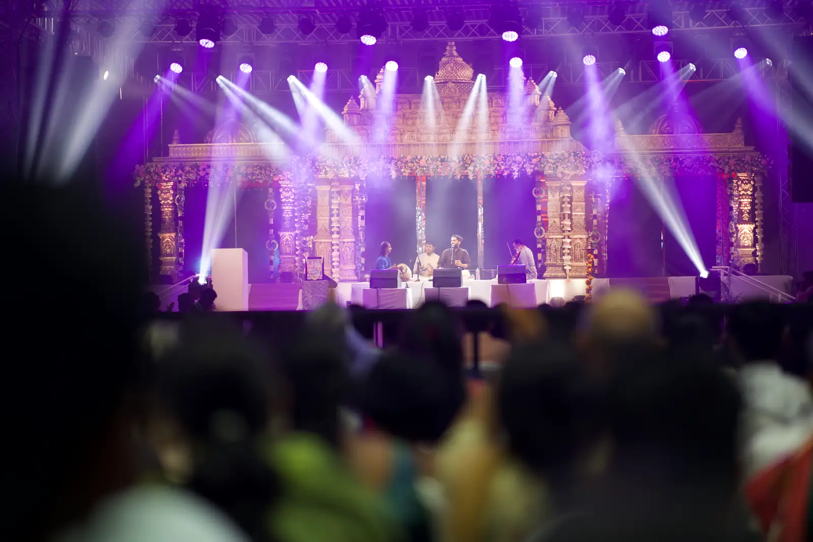 A Devotee's Evening: The Audience Journey at Sid Sriram Live